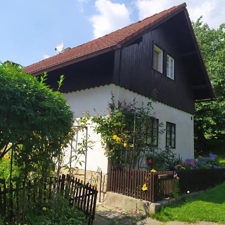 Ubytovani V Ceskem Raji Hotel Holín Екстериор снимка