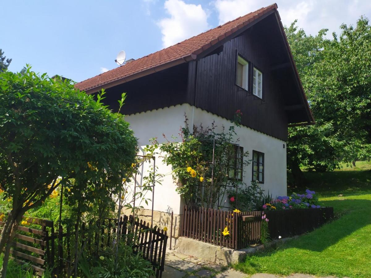 Ubytovani V Ceskem Raji Hotel Holín Екстериор снимка
