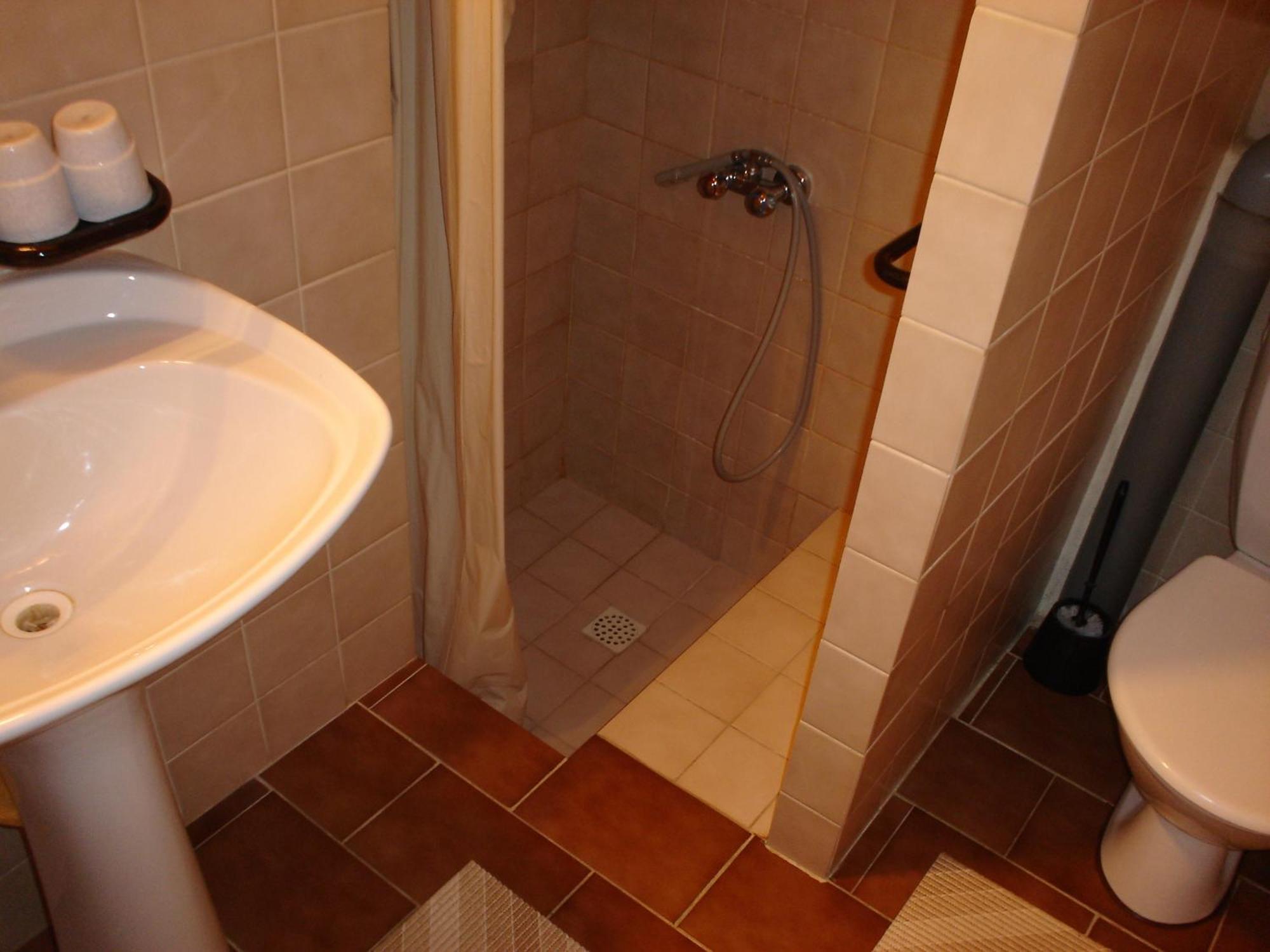 Ubytovani V Ceskem Raji Hotel Holín Екстериор снимка