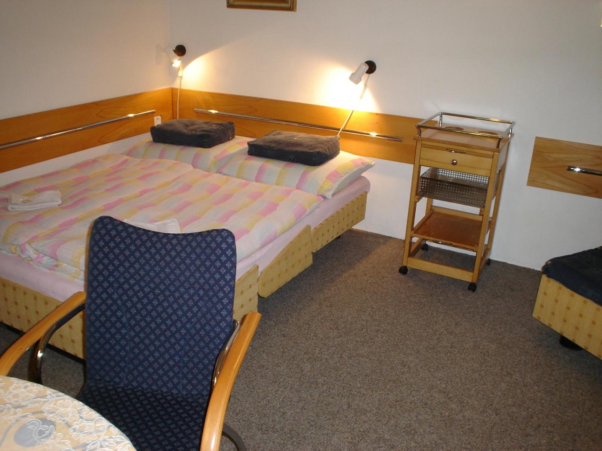 Ubytovani V Ceskem Raji Hotel Holín Екстериор снимка